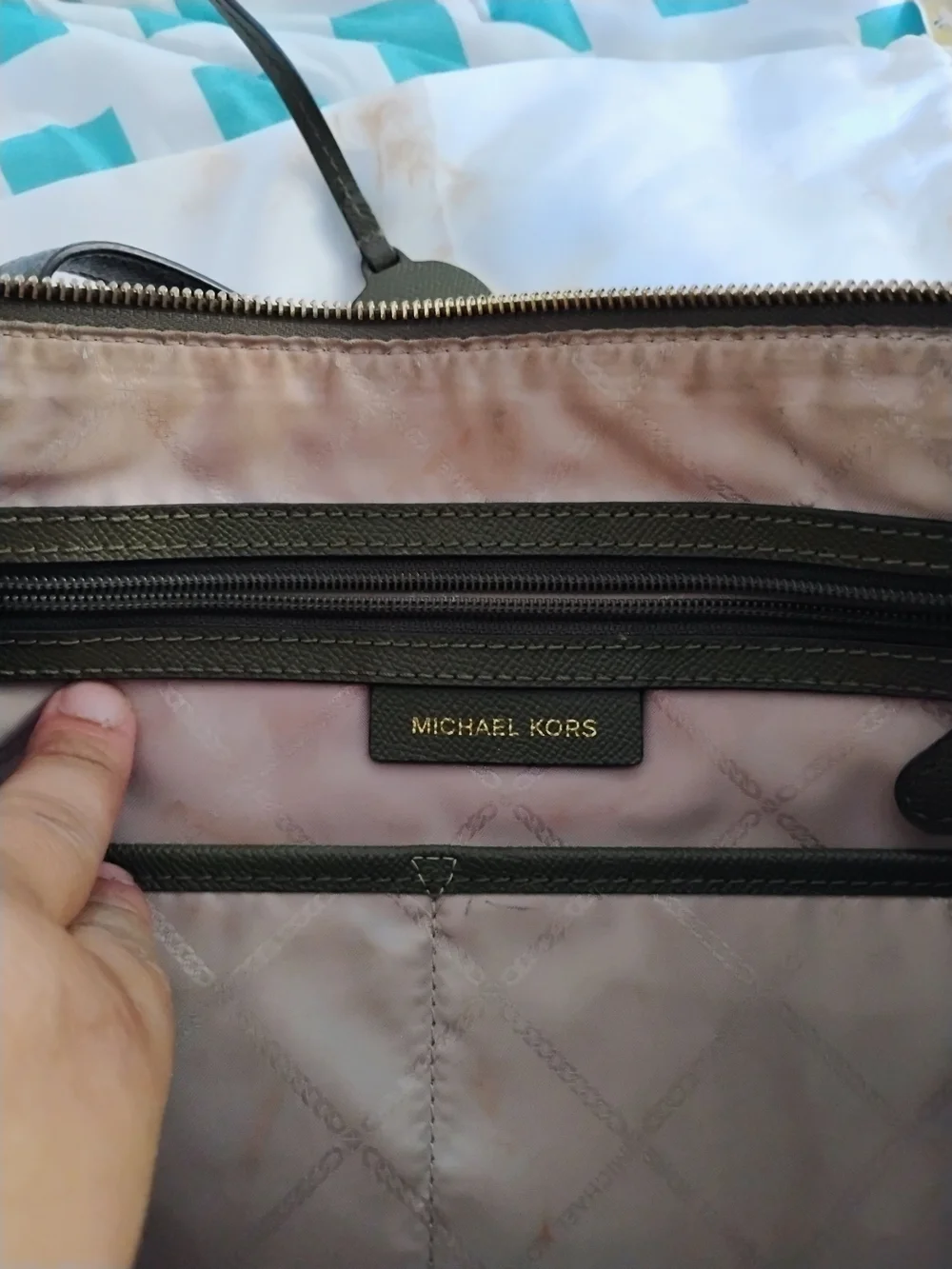 Michael Kors Voyager Medium Saffiano Leather Tote Bag in Olive Green